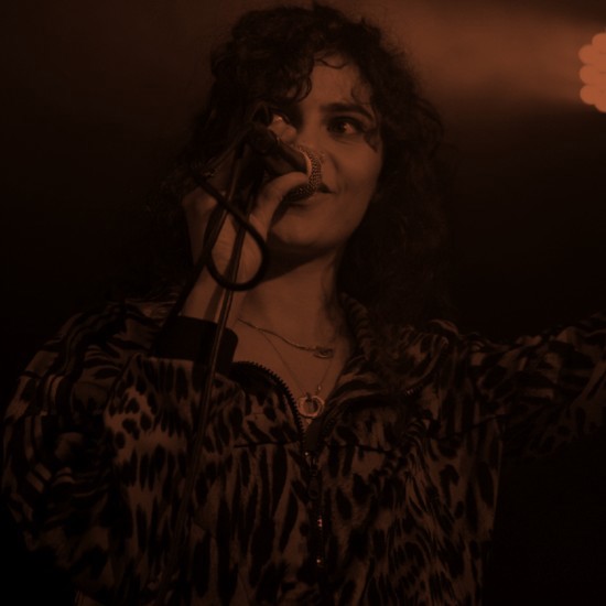 חי בגימל מהיכל התרבות - שלומי שבן מארח את יסמין מועלם