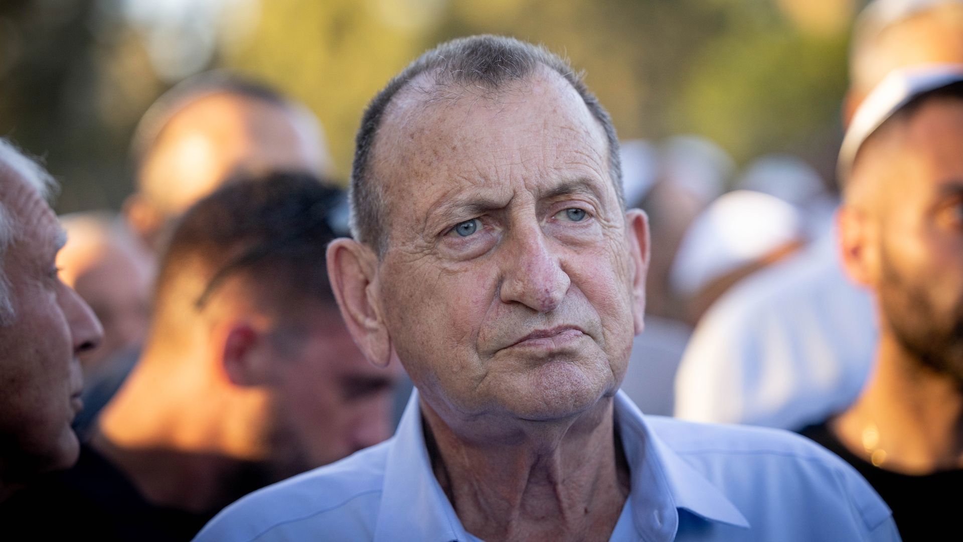 רון חולדאי, ארכיון