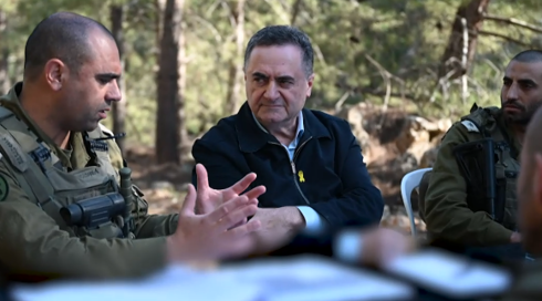 جولة تفقدية لوزير الدفاع