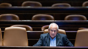 השר אבי דיכטר