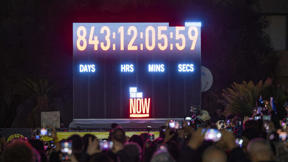 עצירת השעון בכיכר החטופים