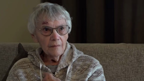 תיעוד מצמרר: שושנה בת ה-97 לא הספיקה להיכנס לממ"ד - וניצלה בנס מהטיל