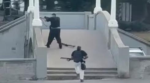 תיעוד המחבלים בפיגוע באוסטרליה