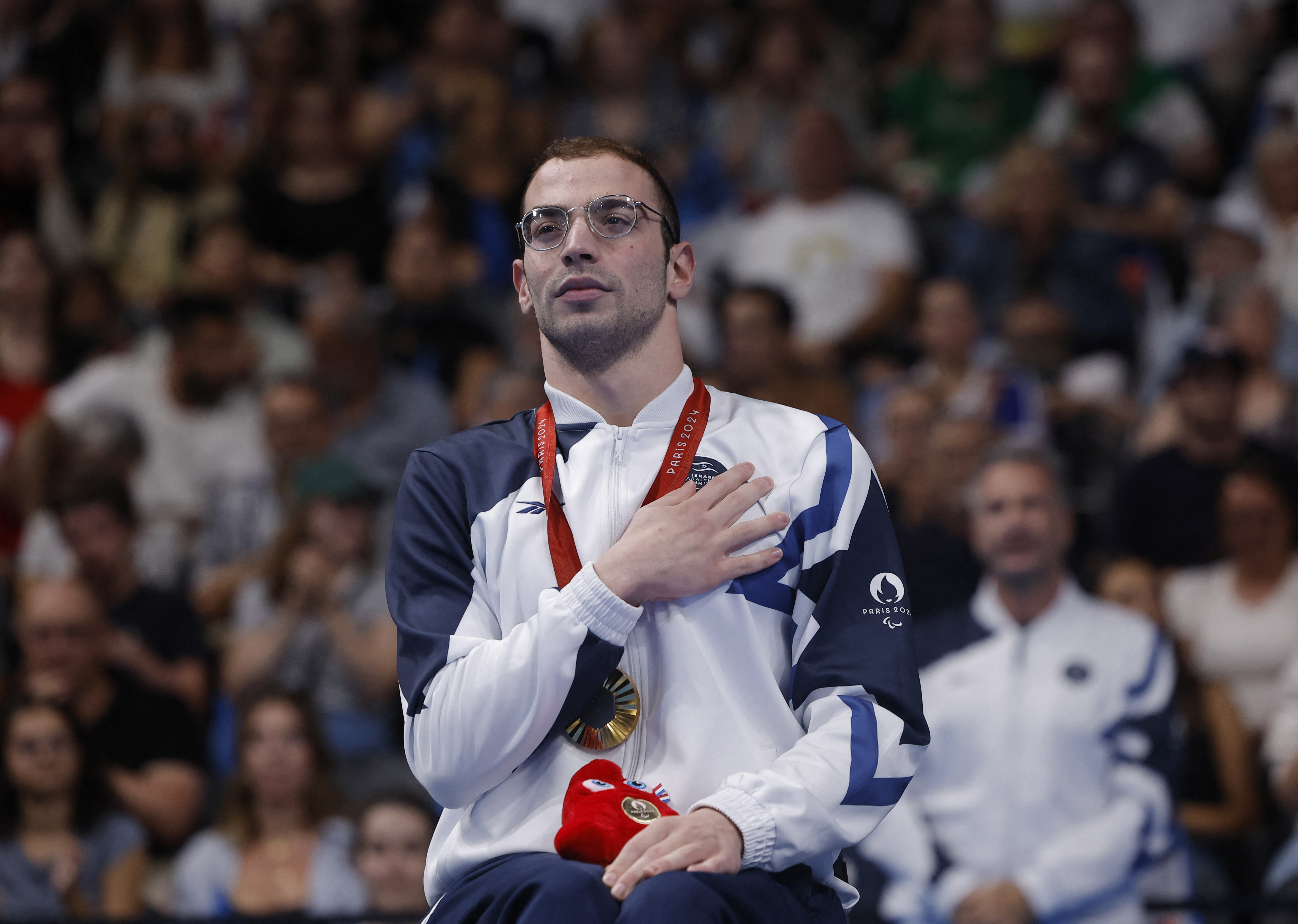 דדאון לאחר הזכייה בזהב ב-200 מטרים חופשי