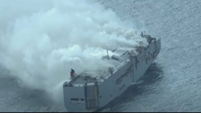 שריפה נשרפה בים