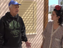 כאן גרים בכיף עם ההורים: הישראלים חיפשו דירה עם ממ"ד - ומצאו את עצמם בבית הוריהם