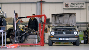 המירוץ לאפס זיהום | פרק 1 - מכוניות חשמליות