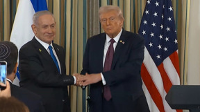"טראמפ נערך לטקס חתימה": לחץ גדול להצלחת המו"מ לסיום המלחמה