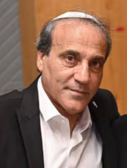 מיכאל נחום