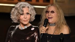 ברברה סטרייסנד, ג'יין פונדה, הלילה