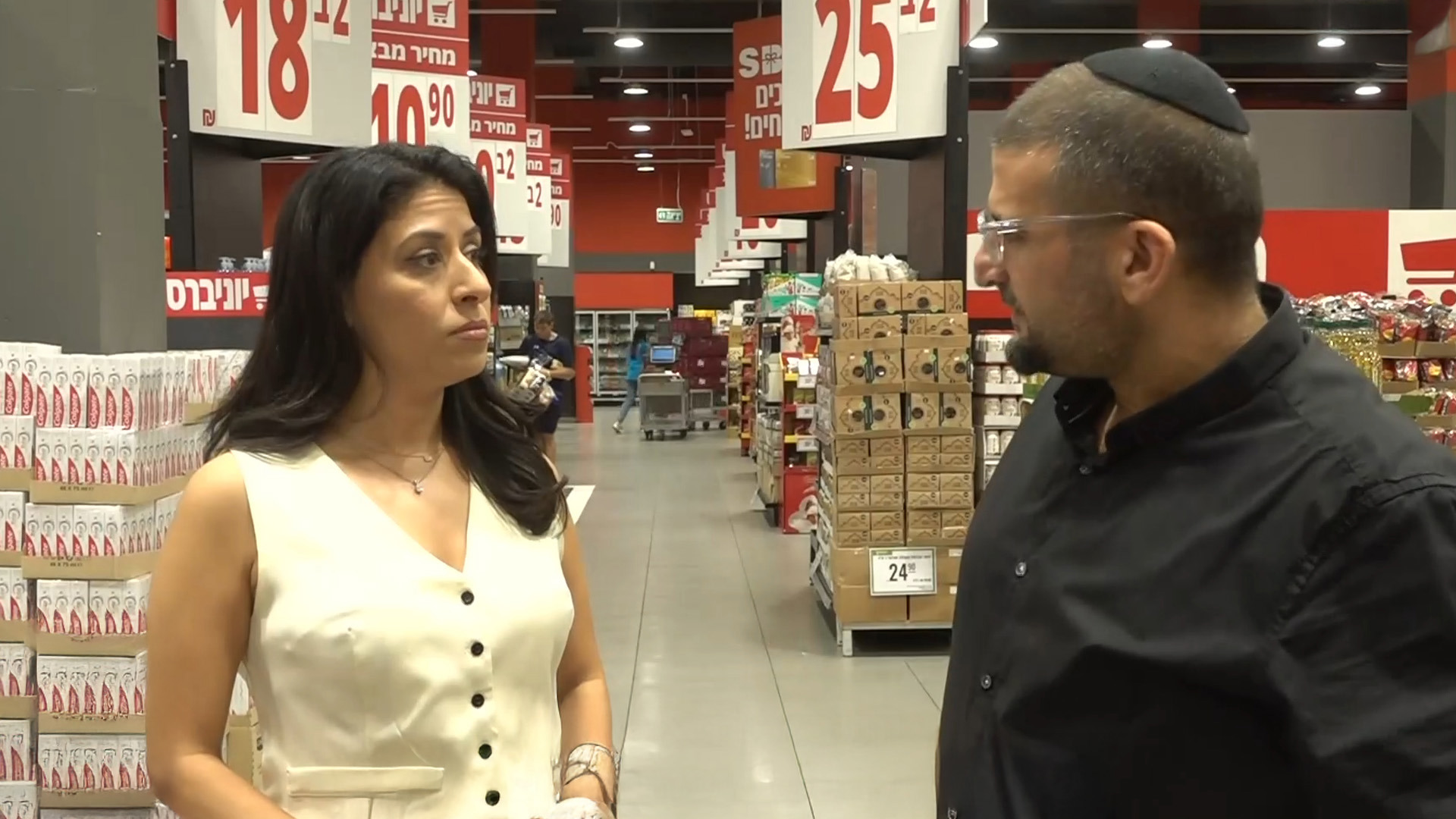 המניה מזנקת - אבל המכירות בצניחה: הצרות של שופרסל