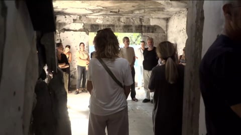 נפרדים מהבית של פסי: הריסת הבית שבו הוחזקו בני הערובה בבארי