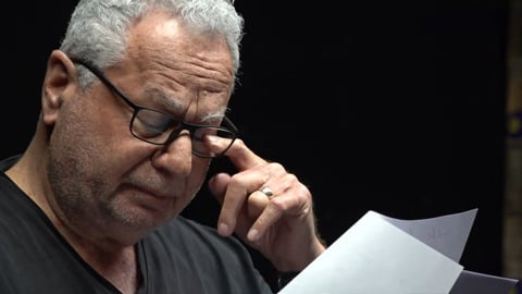 הצגה על הקרבה וגבורה למען המשפחה: הדקות האחרונות בחייו של שלמה רון מנחל עוז