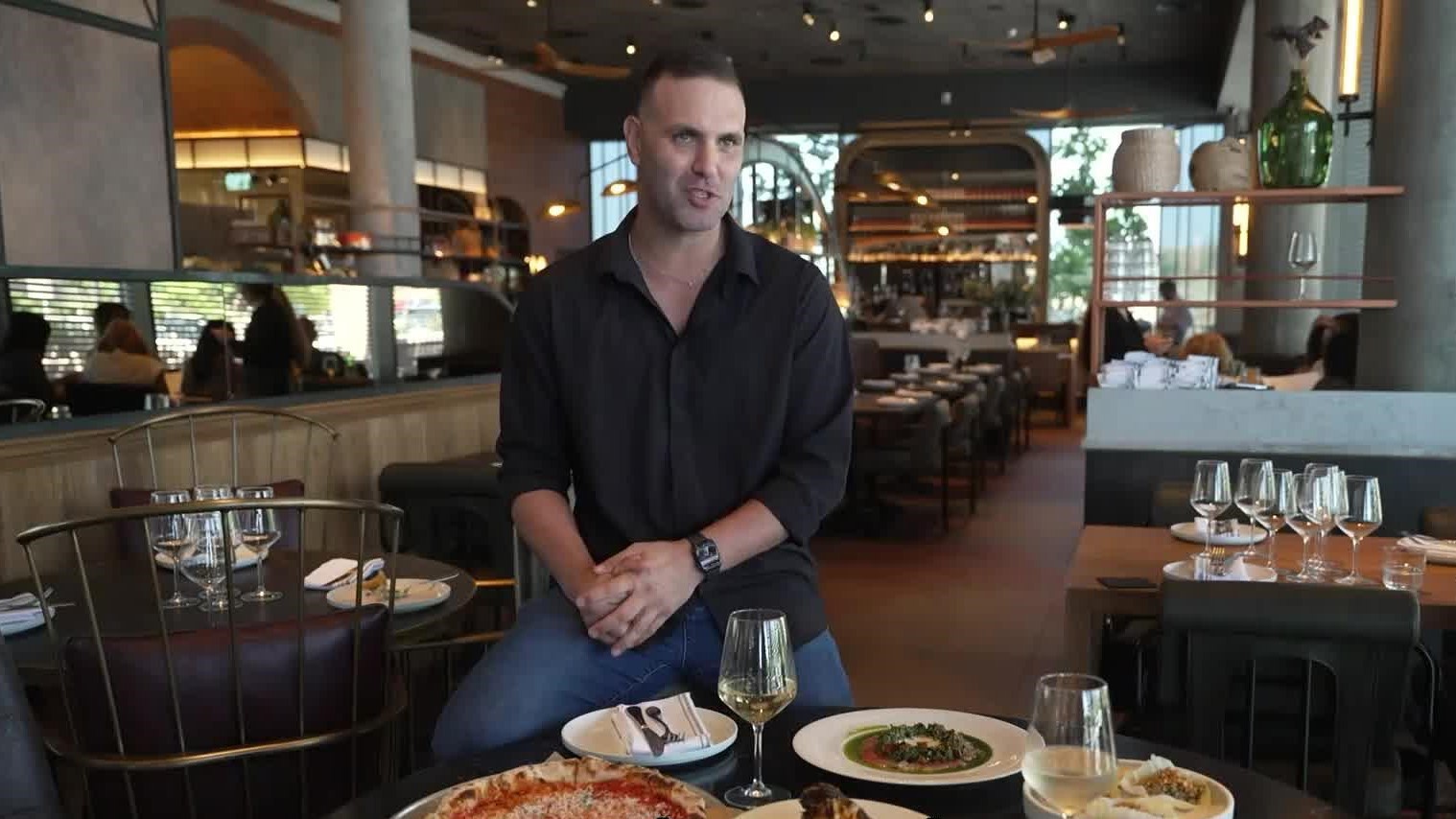 בוריקה משפחתית, סושי ושיפודים: כך הפכה אור יהודה לבירת הקולינריה החדשה