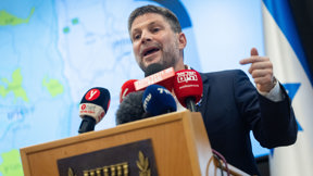 סמוטריץ' מציג את תוכנית הסיפוח