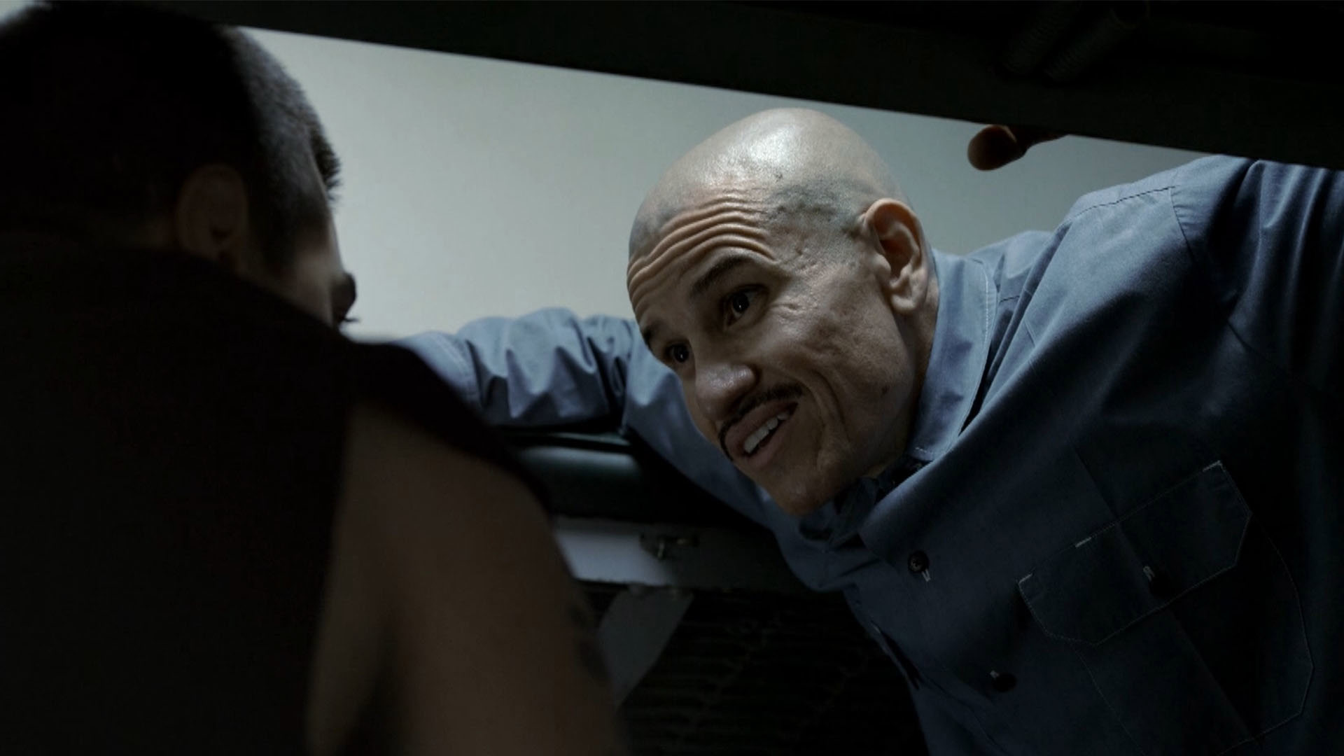 בוש עונה 6 | פרק 3 - אני יודעת יותר מדי