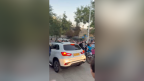 המחאה מחוץ לבית הספר אשכול