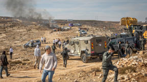 פינוי מבנים לא חוקיים במאחז צור משגבי שבגוש עציון, נובמבר 2025