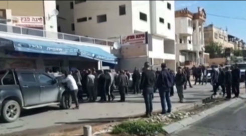 الخامسة في مكان مع وسيم كيوف