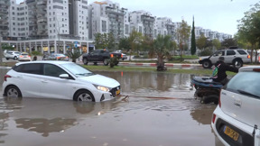 הסופה "ביירון" בשיאה: הצפות ענק, חסימות כבישים ושלג בחרמון