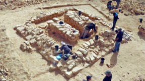 מתחם הקבורה ליד טללים