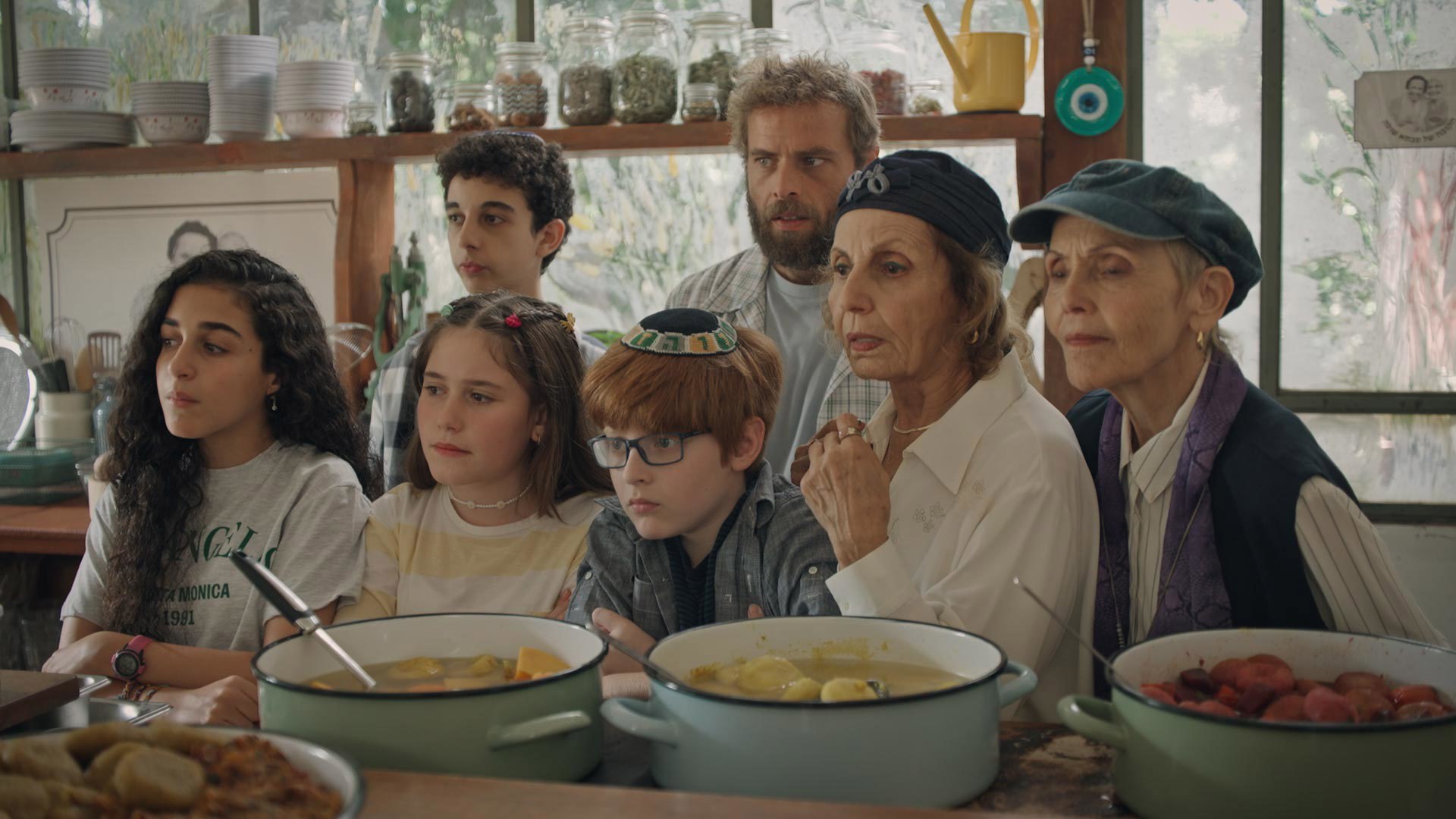 בני מצווה 2 פרק 1