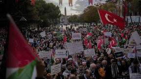 הפגנה פרו פלסטינית בטורקיה בזמן המלחמה בעזה, נוב' 2023