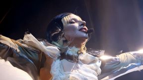 ליידי גאגא בהופעה בפסטיבל קואצ'לה, בחודש שעבר