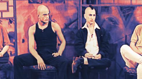 הבלתי חשובים עונה 3 פרק 1 קלפים פתוחים