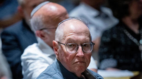 אליקים רובינשטיין: "יצחק עמית הוא שופט הגון. יש בעניין הזה שפיכות דמים"