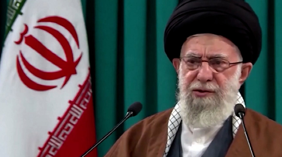 הפריצה הישראלית למצלמות התנועה בטהרן: פרטים חדשים על חיסול חמינאי