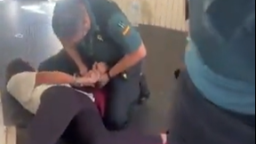 תיעוד ממעצר מדריכת המחנה