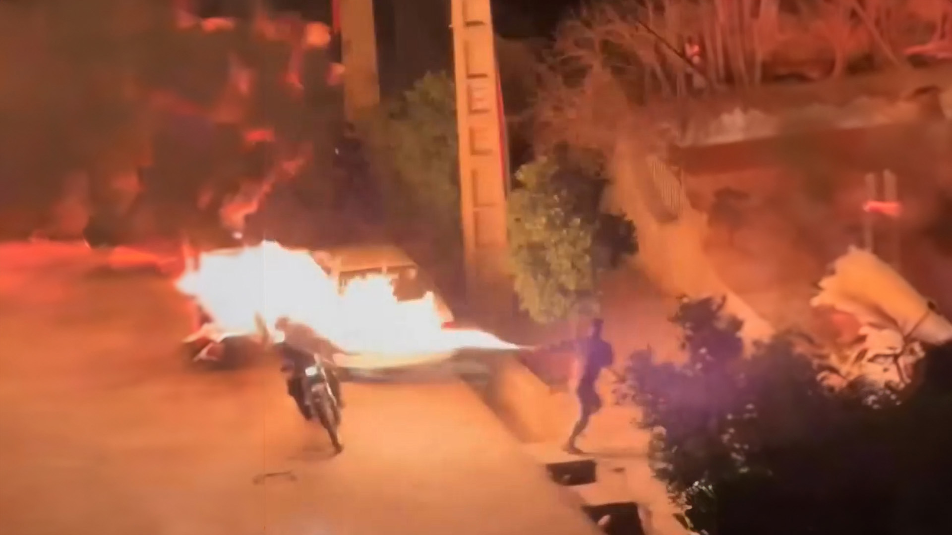 תיעוד מצמרר מאיראן: כך המשטר מדכא את ההפגנות באכזריות