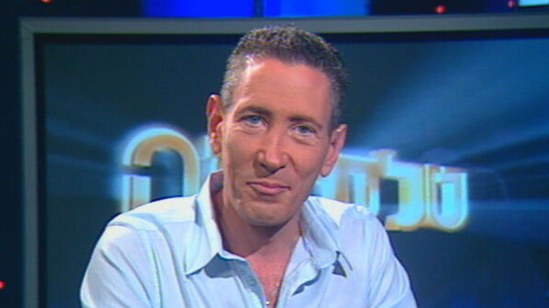 עופר נחשון הובא למנוחות: "קולך החם ליווה דורות של מאזינים"