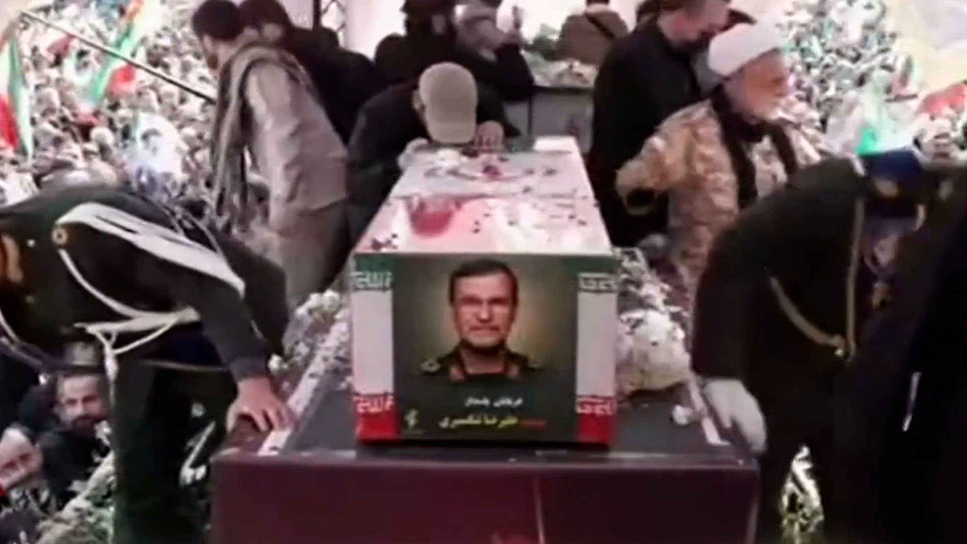 יציבות המשטר האיראני מתדרדרת: "ההנהגה במבוי סתום"