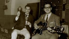 אריס סאן ומוני רוני במועדון מקסים