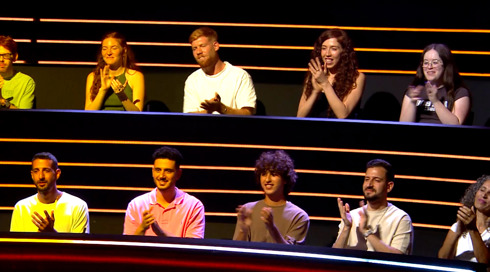 S0490453 1.00 00 54 03.Still001