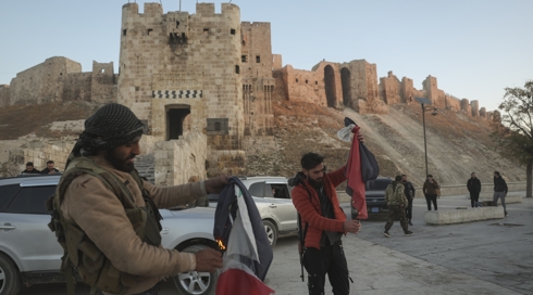 فصائل المعارضة أمام قلعة حلب