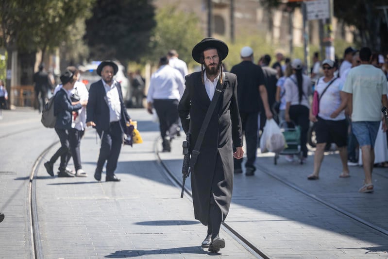 חייל חרדי בירושלים