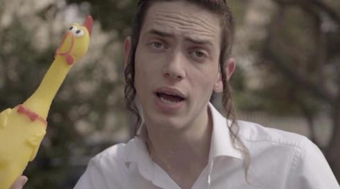 כאן מציינים | האלטרנטיבה לתרנגולי כפרות