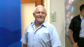 חמישה שרים התחלפו תוך שלוש שנים - ומערכת הבריאות בקריסה