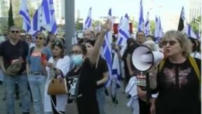 רופאים מפגינים