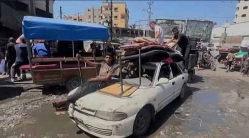 النشرة المسائية