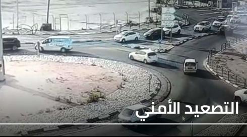 الخامسة في مكان 