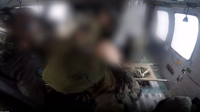 תיעוד מבטן המסוק