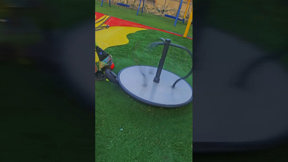 חיברו קורקינט לקרוסלה והסתובבו: נער נפצע אנוש בעקבות טרנד בטיקטוק