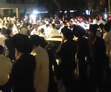 חרדים מתפרעים ברמת גן