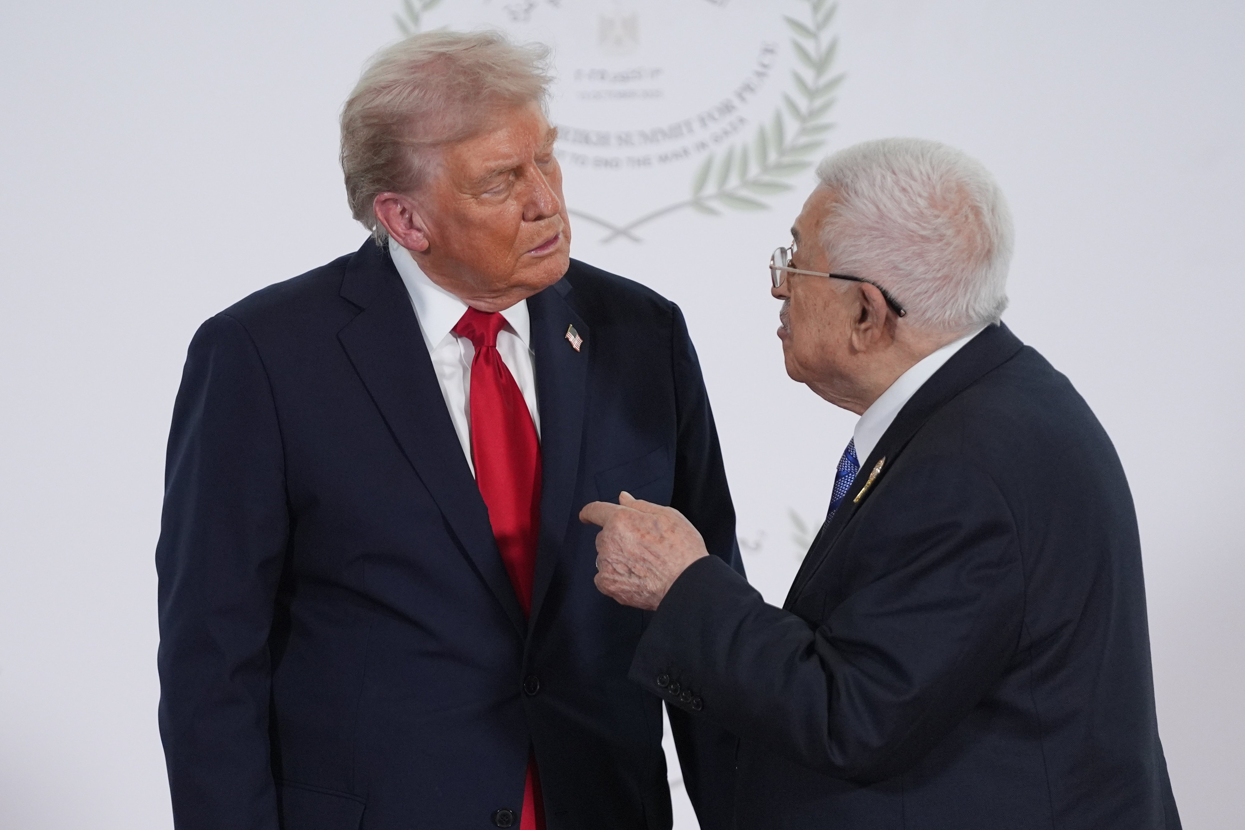 טראמפ ואבו מאזן בפסגת השלום בשראם א-שייח'