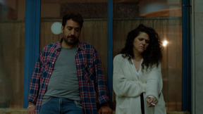 מקום שמח | פרק 8 - רחוק ולבד