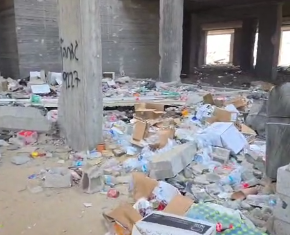 מפגע תברואתי במקום בו ישנים לוחמים ברפיח